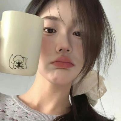 两女一男
